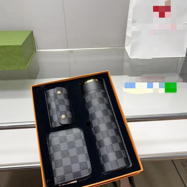 2023 new fashion card bag + key bag + smart thermos cup fashion box three sets of high-end quality manufacturers direct sales, Brown;gray
2023 new fashion card bag + key bag + smart thermos cup fashion box three sets of high-end quality manufacturers direct sales, Brown;gray