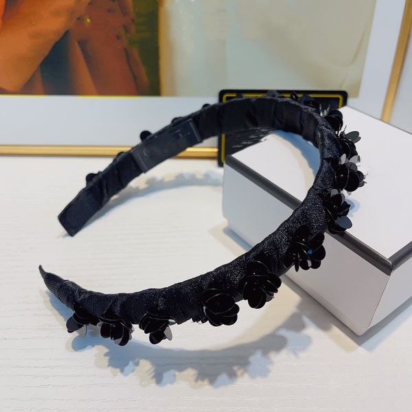 fashion headband brand hairhoop designer classic hairhoop or women channel outdoor sports headwear ccity hair accessories fx1c
fashion headband brand hairhoop designer classic hairhoop or women channel outdoor sports headwear ccity hair accessories fx1c