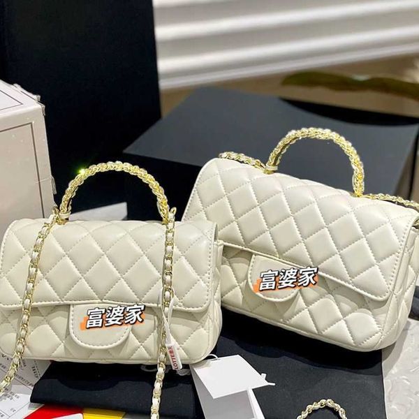 evening bags full set of packaging new products diamond handle mouth cover chain pack flip cover large and minia4te
evening bags full set of packaging new products diamond handle mouth cover chain pack flip cover large and minia4te