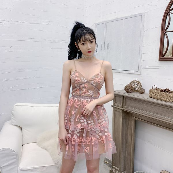 new self portrait cherry blossom pink mesh embroidery high waist slim fit suspender short dress, Black;gray
new self portrait cherry blossom pink mesh embroidery high waist slim fit suspender short dress, Black;gray