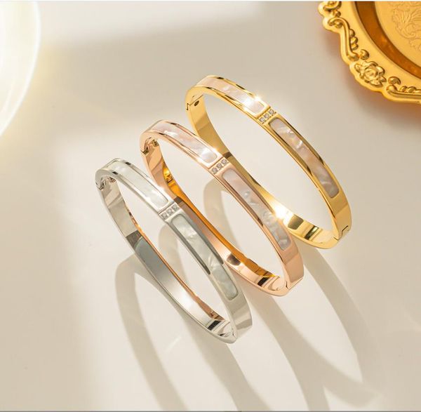 tennis white fritillaria shell inlaid with three diamonds and diamonds simple 18 rose gold plated bracelet titanium steel bracelet, Golden;silver
tennis white fritillaria shell inlaid with three diamonds and diamonds simple 18 rose gold plated bracelet titanium steel bracelet, Golden;silver