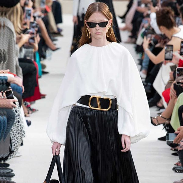 designer belt 4 colors antique gold v buckle wide leather belts selling ceinture homme luxe fashion luxury wide belts women mens, Black;brown
designer belt 4 colors antique gold v buckle wide leather belts selling ceinture homme luxe fashion luxury wide belts women mens, Black;brown