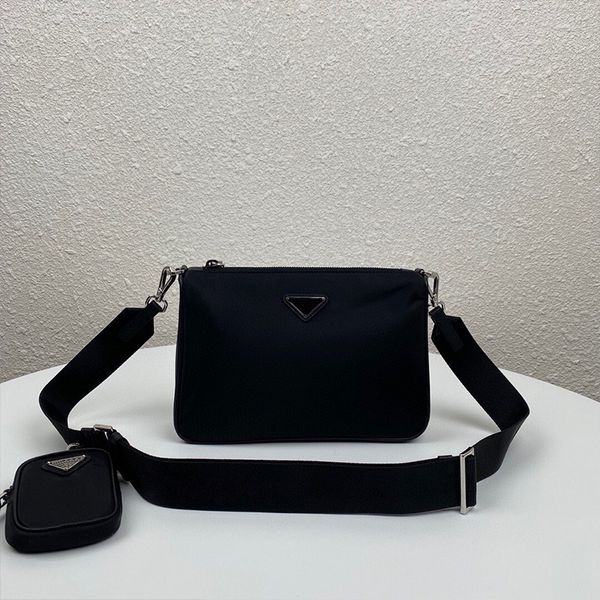 mens bag designer solid color nylon shoulder bag temperament crossbody bag multi function coin wallet passport holder 2vh113
mens bag designer solid color nylon shoulder bag temperament crossbody bag multi function coin wallet passport holder 2vh113