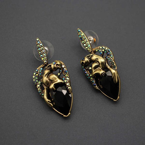 selling funds small and medieval earrings carti leopard series heavy industry black gold otfy, Golden;silver
selling funds small and medieval earrings carti leopard series heavy industry black gold otfy, Golden;silver