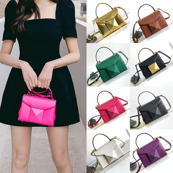 designer one stud bag nappa leather sheepskin shoulder bags woman designers black crossbody bags luxurys lady fashion handbag
designer one stud bag nappa leather sheepskin shoulder bags woman designers black crossbody bags luxurys lady fashion handbag