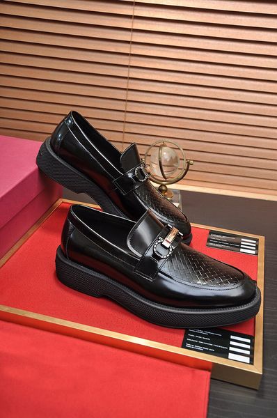 fashion 2023 men's designer formal dress loafers male genuine leather flats outlets casual shoes party oxfords size 38-45, Black
fashion 2023 men's designer formal dress loafers male genuine leather flats outlets casual shoes party oxfords size 38-45, Black