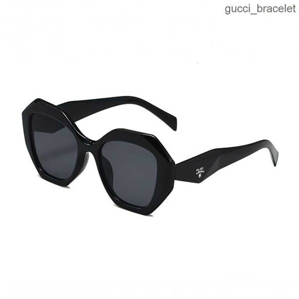 hexagonal sunglasses for woman classic eyeglasses goggle outdoor beach sun glasses for man woman a variety optional triangular signature fac, White;black
hexagonal sunglasses for woman classic eyeglasses goggle outdoor beach sun glasses for man woman a variety optional triangular signature fac, White;black
