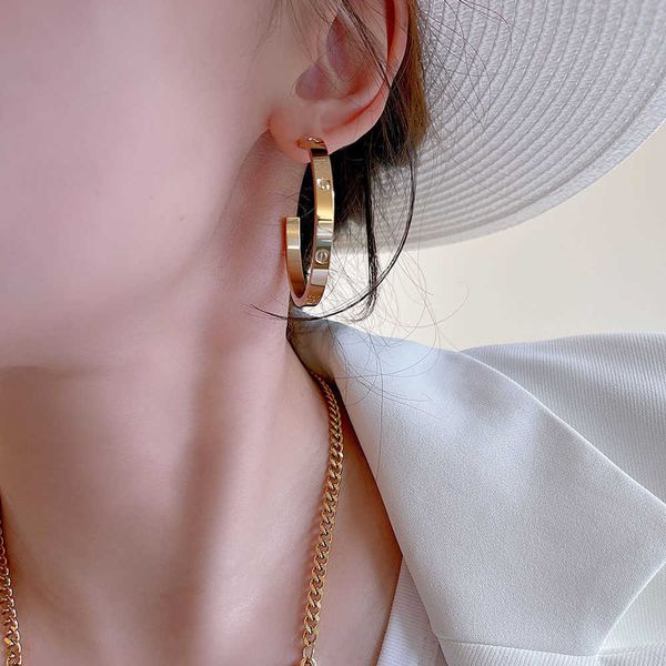 high version lkstyle new high end light luxury carti earrings ins personalized titanium steel colorless popular and versatile, Golden;silver
high version lkstyle new high end light luxury carti earrings ins personalized titanium steel colorless popular and versatile, Golden;silver
