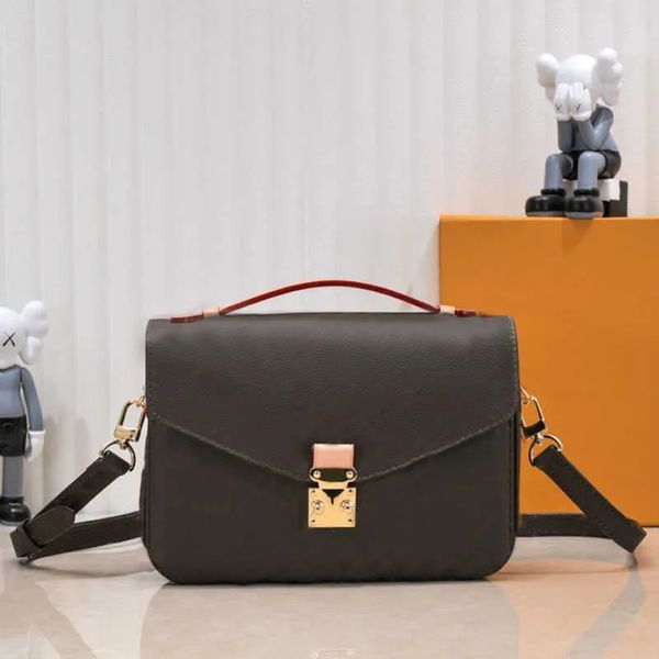 flap bag old flower messenger bags women handbag crossbody shoulder bag purse wallets genuine leather handle s-lock gold, Black;red
flap bag old flower messenger bags women handbag crossbody shoulder bag purse wallets genuine leather handle s-lock gold, Black;red