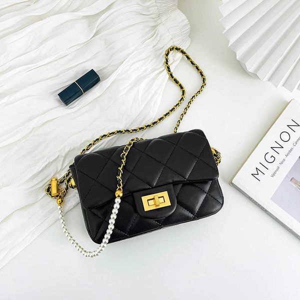 women's new leather small fragrance pearl chain bag shoulder oblique cross underarm bag latch buckle bag
women's new leather small fragrance pearl chain bag shoulder oblique cross underarm bag latch buckle bag