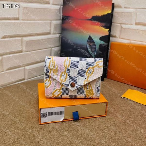 2023 new women original box purses luxury real leather multicolor short holder single classic pocket long purse card holders designer wallet, Red;black
2023 new women original box purses luxury real leather multicolor short holder single classic pocket long purse card holders designer wallet, Red;black