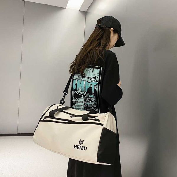 large-capacity fashionable portable travel bag lightweight universal short-distance bag crossbody bag fitness bag men
large-capacity fashionable portable travel bag lightweight universal short-distance bag crossbody bag fitness bag men