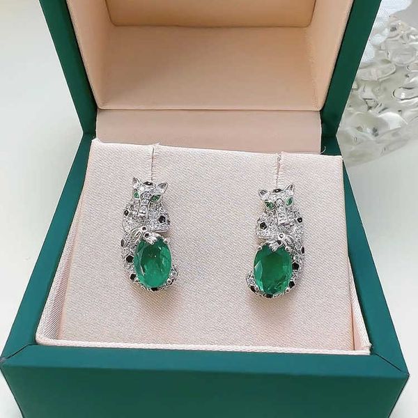 high version carti fashion colorful treasure leopard earrings high carbon diamond light luxury small people sense grandmother green pigeon b, Golden;silver
high version carti fashion colorful treasure leopard earrings high carbon diamond light luxury small people sense grandmother green pigeon b, Golden;silver