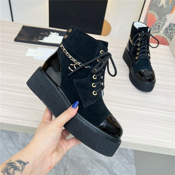 fashionable flat boots 2023 channel luxury besign men women wool warm leather letters snow socks boots 010-04, Black
fashionable flat boots 2023 channel luxury besign men women wool warm leather letters snow socks boots 010-04, Black