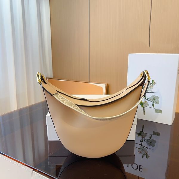 luna underarm bag designer the tote bag mini bag luxury bags lucky bag handbag shoulder bag bag leather crossbody bag women totes designer h
luna underarm bag designer the tote bag mini bag luxury bags lucky bag handbag shoulder bag bag leather crossbody bag women totes designer h