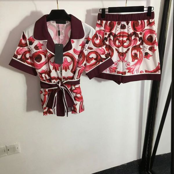 2023 designers women's two piece dress letter shirt streetwear fashion new set vintage print lace-up waist lapel short sleeve shirt ela, White
2023 designers women's two piece dress letter shirt streetwear fashion new set vintage print lace-up waist lapel short sleeve shirt ela, White