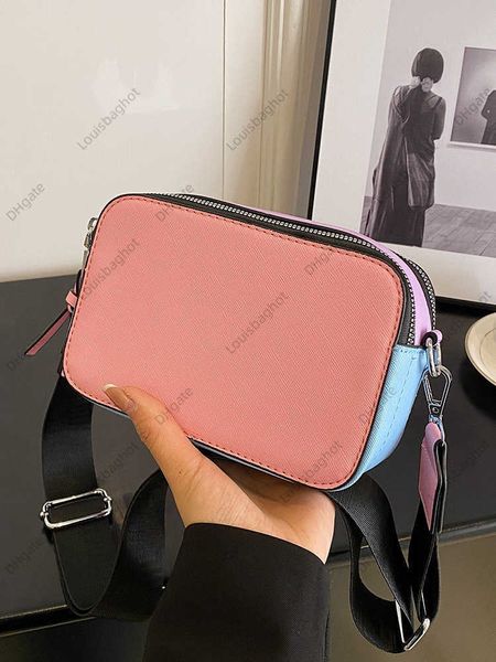 this year's popular bag for women in a trendy and high-end crossbody bag with a small texture contrasting colors wide shoulder straps a
this year's popular bag for women in a trendy and high-end crossbody bag with a small texture contrasting colors wide shoulder straps a