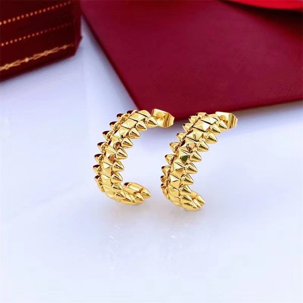 classic titanium steel bullet earrings women lover pattern love series ear cuff luxurious designer gift letter c gold silver non fading jewe
classic titanium steel bullet earrings women lover pattern love series ear cuff luxurious designer gift letter c gold silver non fading jewe