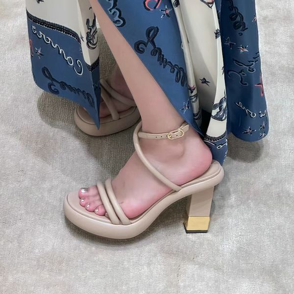 designer sandals famous women designers shoes fashion ankle strap buckle 9cm chunky heel genuine leather casual platform high heeled sandal, Black
designer sandals famous women designers shoes fashion ankle strap buckle 9cm chunky heel genuine leather casual platform high heeled sandal, Black