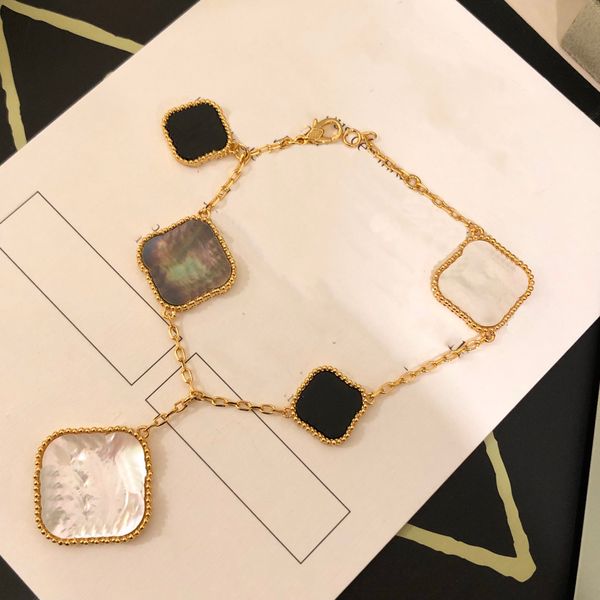 designer van clover bracelet luxury four-leaf charm bracelet women flower bracelets jewelry woman 67567, Golden;silver
designer van clover bracelet luxury four-leaf charm bracelet women flower bracelets jewelry woman 67567, Golden;silver