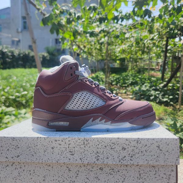 retro sports shoes 2023 new 5 retro men premium bordeaux basketball shoes 5s v wine red basketball mens casual sneakers
retro sports shoes 2023 new 5 retro men premium bordeaux basketball shoes 5s v wine red basketball mens casual sneakers