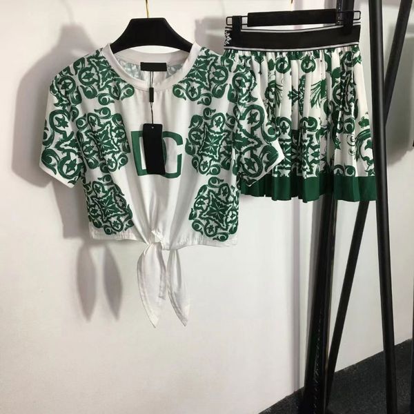 2023 designers two piece dress letter shirt set strap waist waist short crop short sleeve t-shirt vintage flower print webbing high waist pl, White
2023 designers two piece dress letter shirt set strap waist waist short crop short sleeve t-shirt vintage flower print webbing high waist pl, White