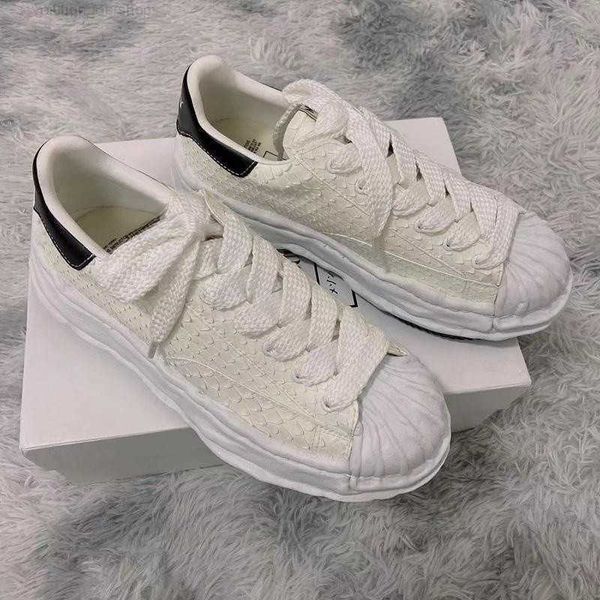 maison mihara yasuhiro mmy dissolved shoes snake pattern leather shell head star co branded lace up genuine leather thick sole shoes for men, Black
maison mihara yasuhiro mmy dissolved shoes snake pattern leather shell head star co branded lace up genuine leather thick sole shoes for men, Black