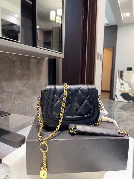 tote bag designer mobile wallet crossbody bag size small square fat cowhide gold coin chain bag internet celebrity the same wallet
tote bag designer mobile wallet crossbody bag size small square fat cowhide gold coin chain bag internet celebrity the same wallet