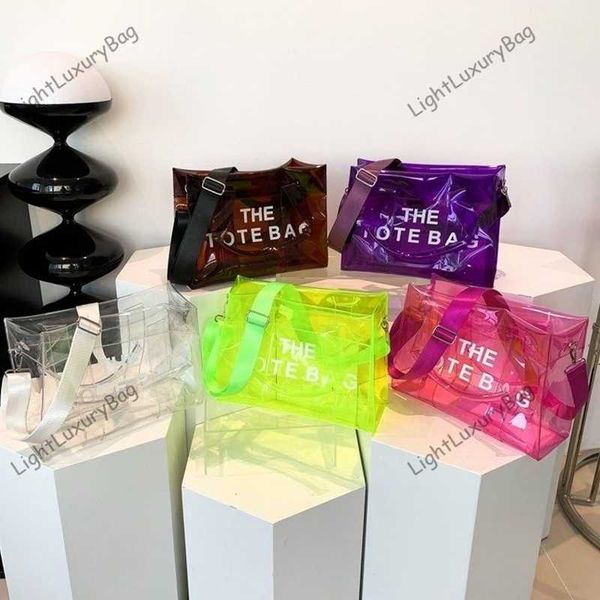 designer the tote bag waterproof shoulder crossbody bags fashion clear jelly bag women pvc handbags tote classic swimming storage bag 230709
designer the tote bag waterproof shoulder crossbody bags fashion clear jelly bag women pvc handbags tote classic swimming storage bag 230709