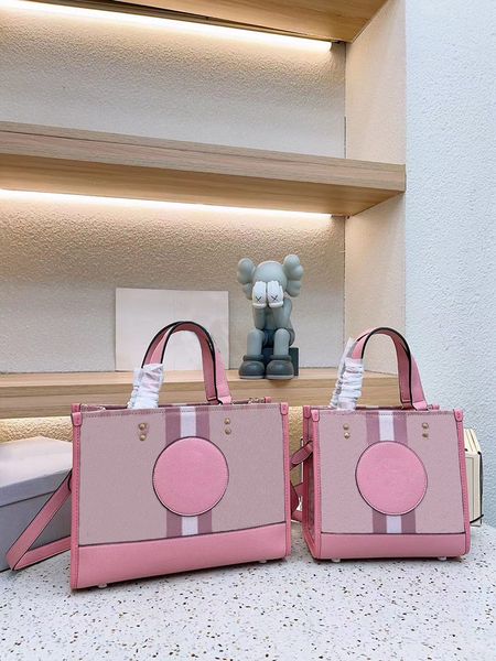 tote bag designer bag shopping bags classic classic letter prints womens men travel canvas luggage lady clutch cross body handbags purse 2 s
tote bag designer bag shopping bags classic classic letter prints womens men travel canvas luggage lady clutch cross body handbags purse 2 s