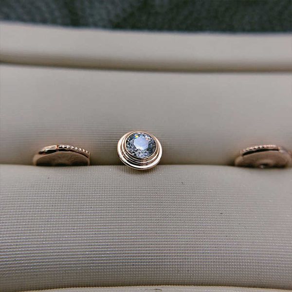 designer new high end c-carti fan genuine diamond cnc carved earrings 925 sterling silver japanese and korean jewelry, Golden;silver
designer new high end c-carti fan genuine diamond cnc carved earrings 925 sterling silver japanese and korean jewelry, Golden;silver