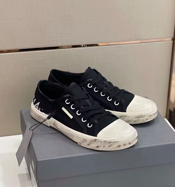 summer luxury men pairs low sneaker shoes destroyed cotton rubber sole casual flats graffiti printed wipe soft cloth skateboard walking eu38, Black
summer luxury men pairs low sneaker shoes destroyed cotton rubber sole casual flats graffiti printed wipe soft cloth skateboard walking eu38, Black