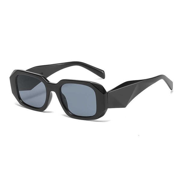 Designer sunglasses for men and women Outdoor Travel Beach sunglasses Fashion Sunglasses Ins Style P Home Network Red Sunglasses Irregular Personality Glasses
Designer sunglasses for men and women Outdoor Travel Beach sunglasses Fashion Sunglasses Ins Style P Home Network Red Sunglasses Irregular Personality Glasses