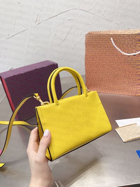 tory mini tote bag genuine leather fashion women handle bag 19cm designer bag luxury buckle opening adjustable shoulder strap bag
tory mini tote bag genuine leather fashion women handle bag 19cm designer bag luxury buckle opening adjustable shoulder strap bag