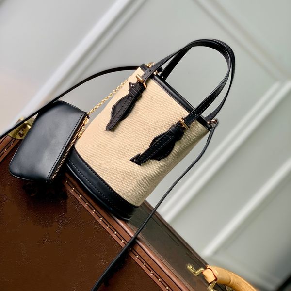 10a real weave bag bucket bag women one shoulder crossbody bag designer bag handbag genuine leather mini tote bag luxury shopping bags leath
10a real weave bag bucket bag women one shoulder crossbody bag designer bag handbag genuine leather mini tote bag luxury shopping bags leath