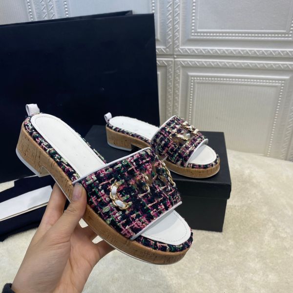 designer platform sandals summer channel slippers women chain leather sandal outdoor beach flat woman ccity slide hjljkl, Black
designer platform sandals summer channel slippers women chain leather sandal outdoor beach flat woman ccity slide hjljkl, Black