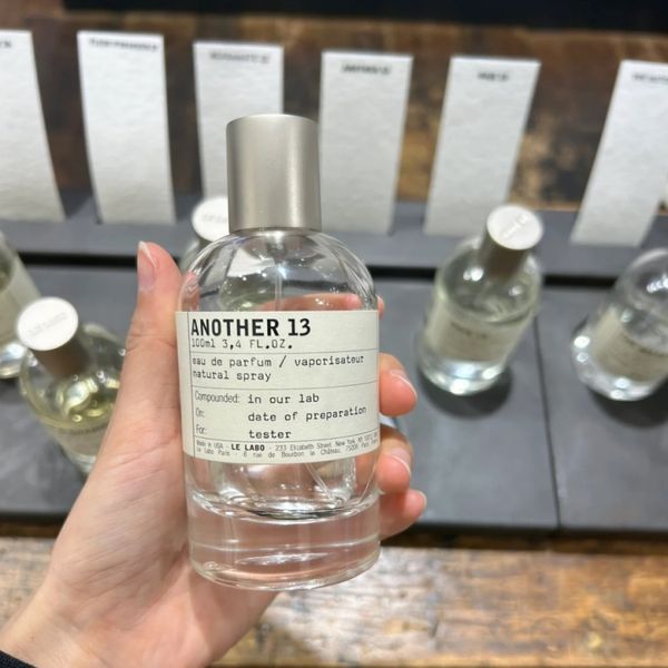 promotion perfume le labo anothor 13 santal 33 rose 31 the noir 29 100ml cologne for mens women long lasting fragrance spray ship
promotion perfume le labo anothor 13 santal 33 rose 31 the noir 29 100ml cologne for mens women long lasting fragrance spray ship