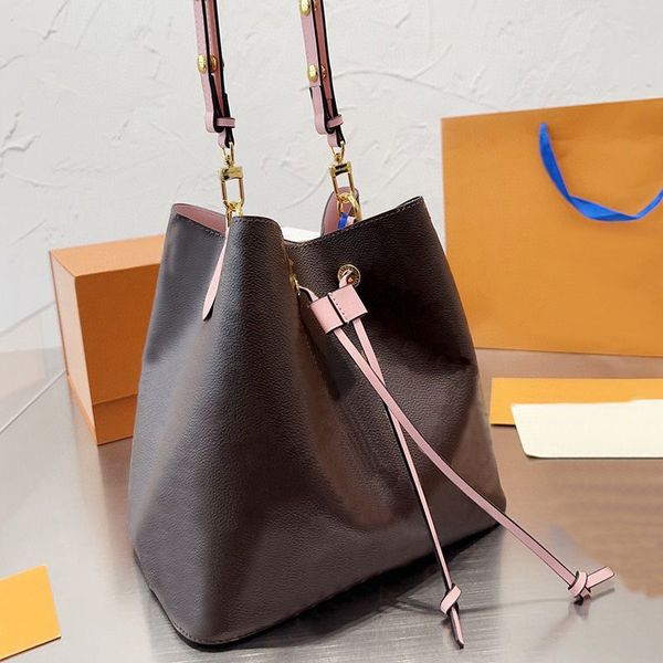 luxurys designer bag neonoe bucket shoulder bags flower purses women tote brand letter genuine leather handbags crossbody bag
luxurys designer bag neonoe bucket shoulder bags flower purses women tote brand letter genuine leather handbags crossbody bag