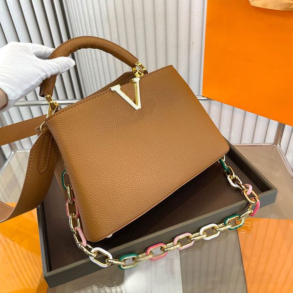 new fashion designer women's tote effect is super good fried chicken invincible temperament size 27x18
new fashion designer women's tote effect is super good fried chicken invincible temperament size 27x18