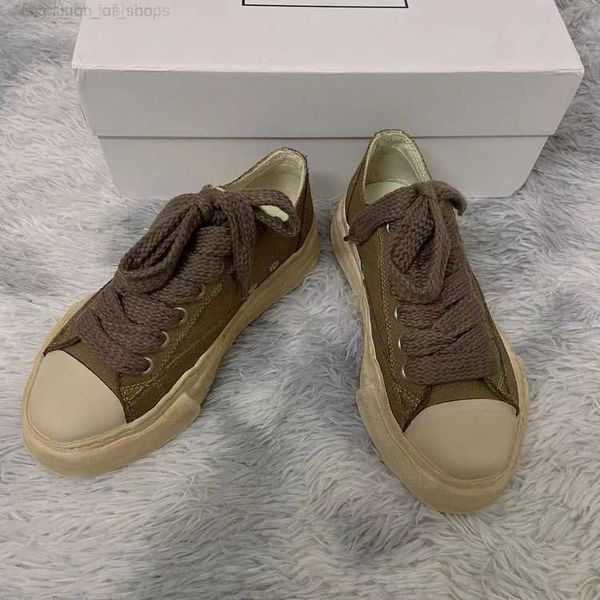 maison mihara yasuhiro dissolved mmy shoes wash sole open smile old low canvas men's and women's thick sole elevated board shoes, Black
maison mihara yasuhiro dissolved mmy shoes wash sole open smile old low canvas men's and women's thick sole elevated board shoes, Black