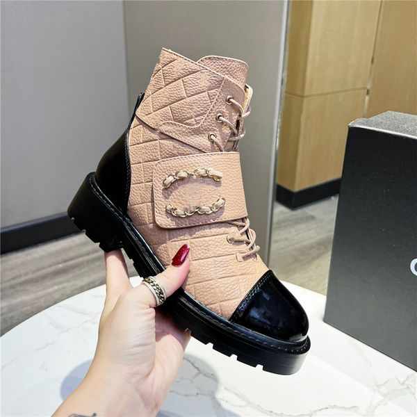 fashionable flat boots 2023 channel luxury besign men women wool warm leather letters snow socks boots 010-03, Black
fashionable flat boots 2023 channel luxury besign men women wool warm leather letters snow socks boots 010-03, Black