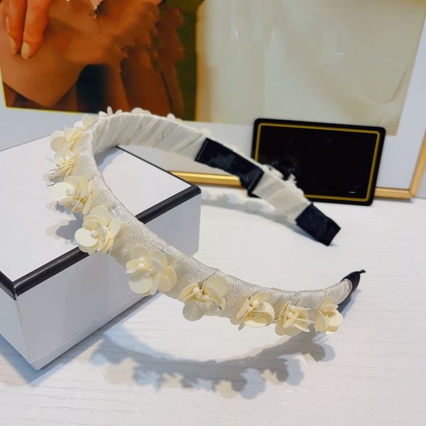fashion headband brand hairhoop designer classic hairhoop or women channel outdoor sports headwear ccity hair accessories fx1d
fashion headband brand hairhoop designer classic hairhoop or women channel outdoor sports headwear ccity hair accessories fx1d