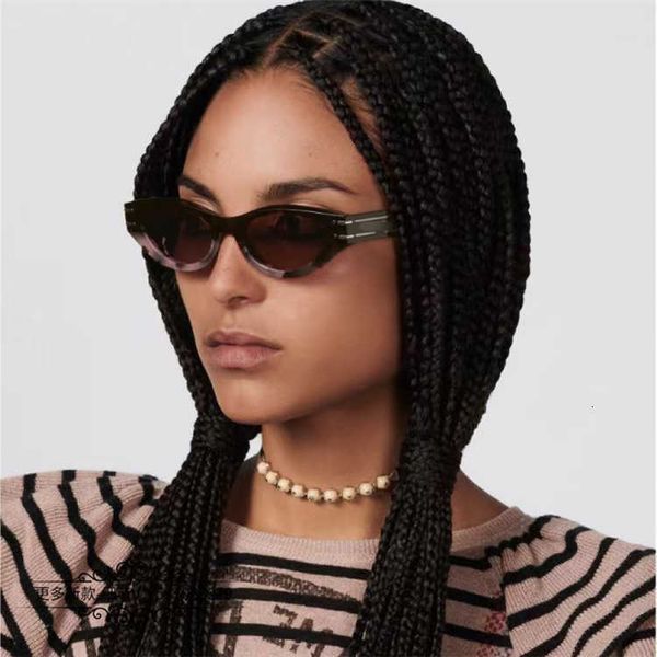 fashion bb sunglasses letter b d family's narrow frame cat's eye sunglasses wind ins same type plate large frame sunglasses female, White;black
fashion bb sunglasses letter b d family's narrow frame cat's eye sunglasses wind ins same type plate large frame sunglasses female, White;black