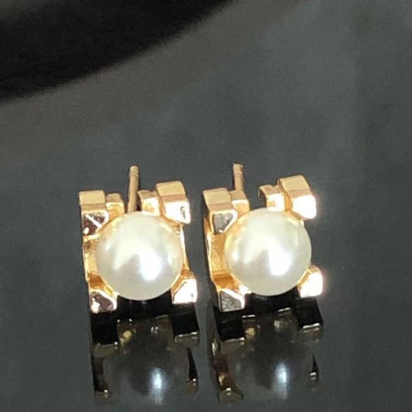 eller s925 silver needle carti cow horn pearl earrings simple and fashionable women's jewelry academy style fresh sweet, Golden;silver
eller s925 silver needle carti cow horn pearl earrings simple and fashionable women's jewelry academy style fresh sweet, Golden;silver