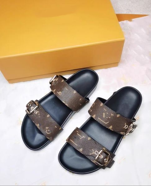 casual shoes luxury brand women's sandals classic brown leather slippers platform flat shoes anti slip outdoor beach, Black
casual shoes luxury brand women's sandals classic brown leather slippers platform flat shoes anti slip outdoor beach, Black