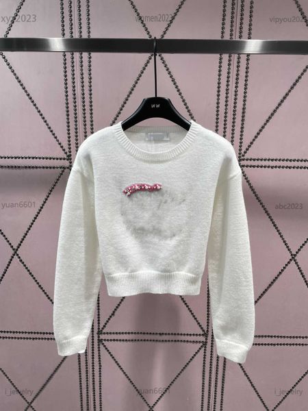 designer women sweater pearl contrast logo on the chest girl knit shirt fits all fashion long sleeved pullover july10, White;black
designer women sweater pearl contrast logo on the chest girl knit shirt fits all fashion long sleeved pullover july10, White;black