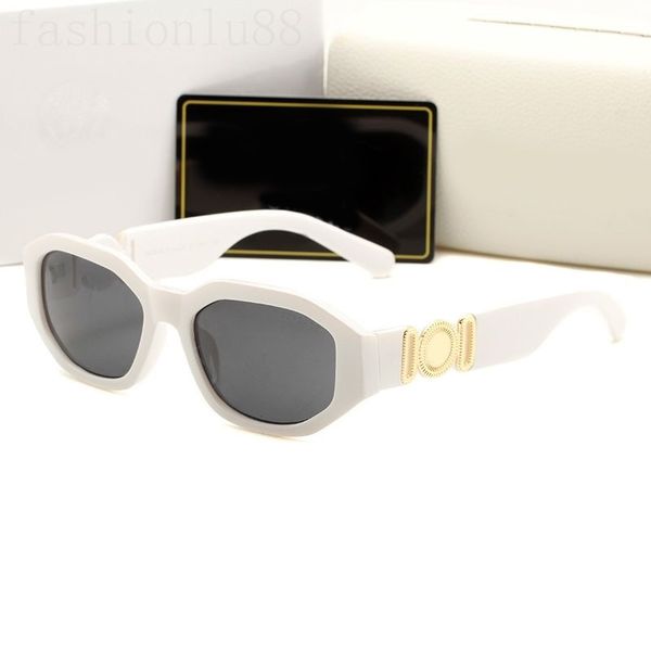 sunshades women glasses letter sunglasses for men creative modern style sonnenbrille versatile practical durable senior outdoor luxury sun g, White;black
sunshades women glasses letter sunglasses for men creative modern style sonnenbrille versatile practical durable senior outdoor luxury sun g, White;black