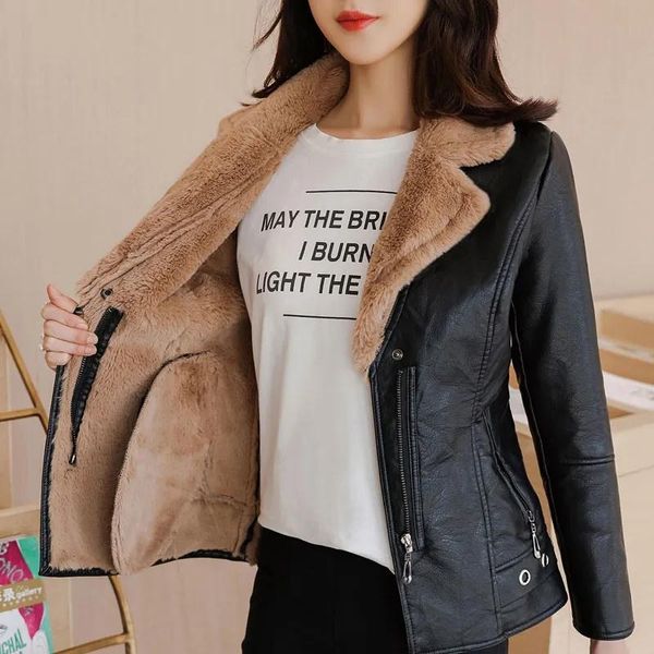 capris 2022 new winter pu leather jacket women short blazers coat fleece doublefaced fur leather outerwear lady slim suit jackets, Black;white
capris 2022 new winter pu leather jacket women short blazers coat fleece doublefaced fur leather outerwear lady slim suit jackets, Black;white