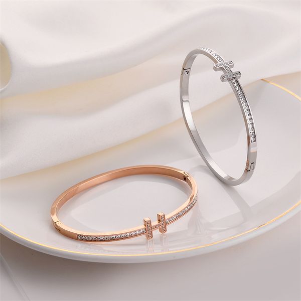 womens bracelet gold torque bangle row diamond luxury jewelry width hidden inlay process high fade resistant bracelets designer for women lu, Black
womens bracelet gold torque bangle row diamond luxury jewelry width hidden inlay process high fade resistant bracelets designer for women lu, Black