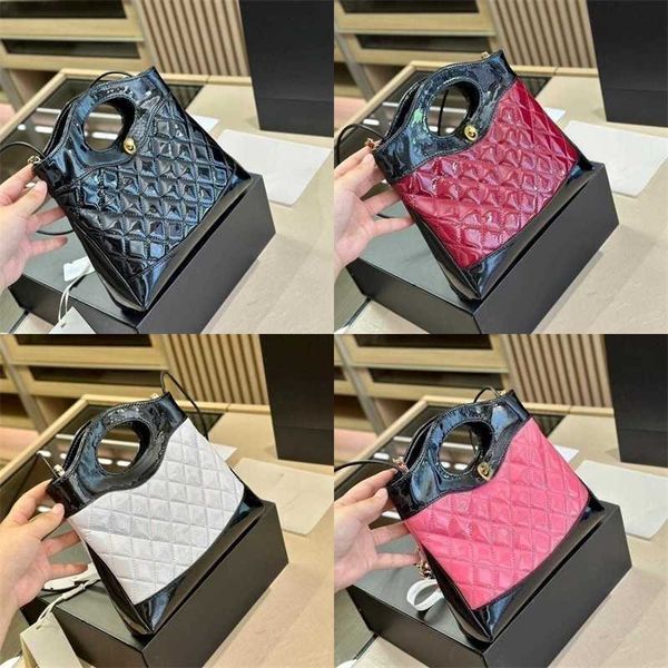 luxury designer bags channel bag handbag mini mobile phone bag shoulder bag tote bag women's new fashion texture leather chain hand-hel
luxury designer bags channel bag handbag mini mobile phone bag shoulder bag tote bag women's new fashion texture leather chain hand-hel